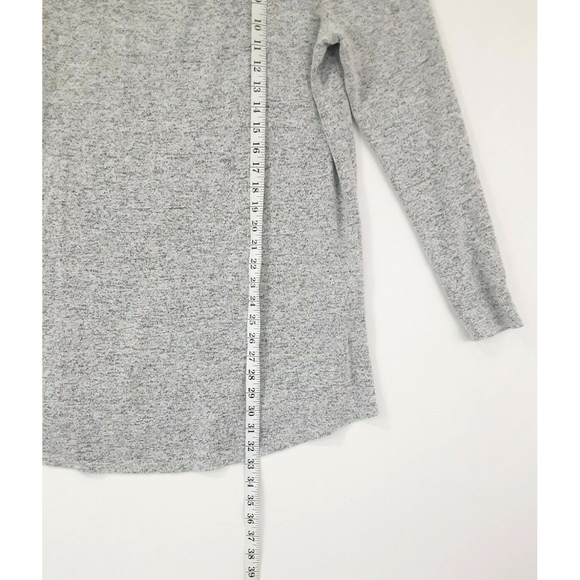 Motherhood Cold Shoulder Top Size XL - Picture 5 of 7